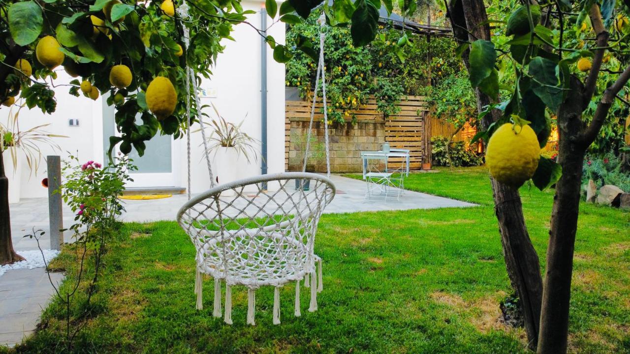 Bed and Breakfast Flavia'S Lemons Sorrent Exterior foto